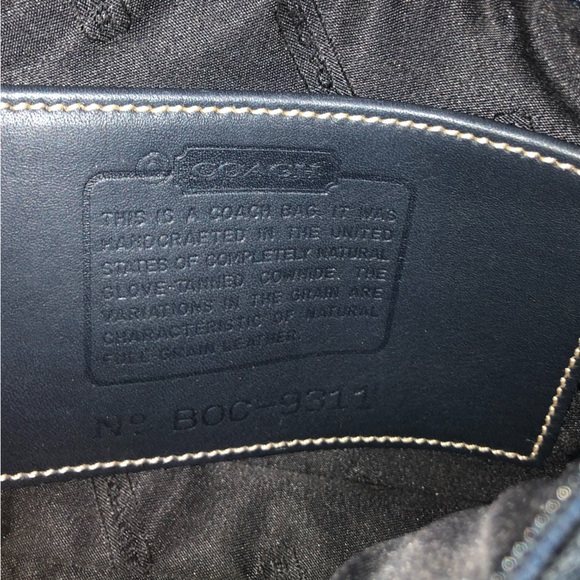 Vintage Black Coach Pochette - Picture 5 of 10